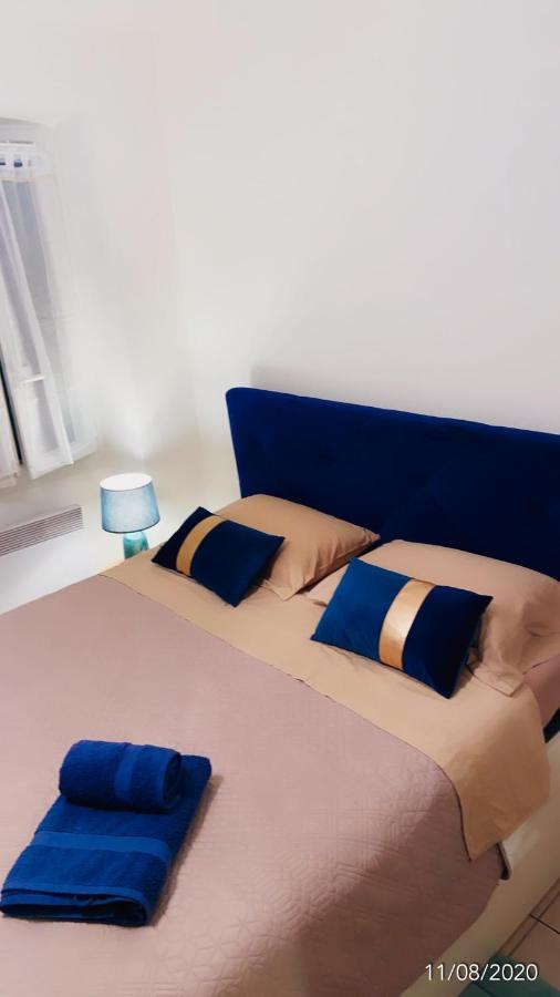 Joli Appart 29M2 En Vieille Ville Menton 2 Mins De La Mer Eksteriør billede